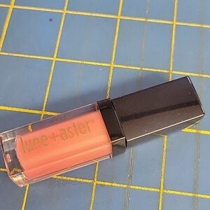lune+aster Vit C Lip Gloss 0.12 oz New - Entrepreneur